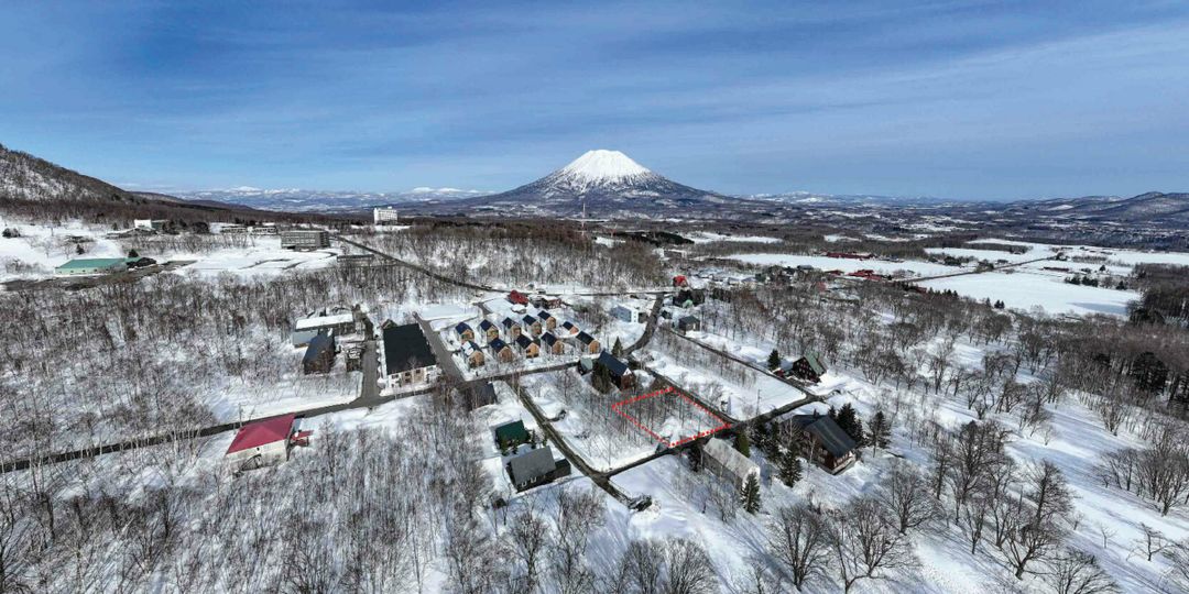 Higashiyama 27-17 Residential Land for Sale in Niseko - Thumbnail 4