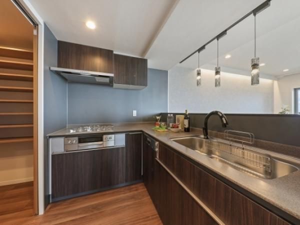 3LDK Apartment for Sale in Ichikawa, Chiba - 148.74m2 - Thumbnail 3