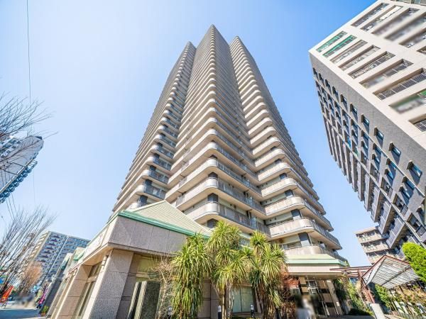 Renovated 3LDK Apartment in Forum Tower Tokorozawa, 30th Floor - Thumbnail 2