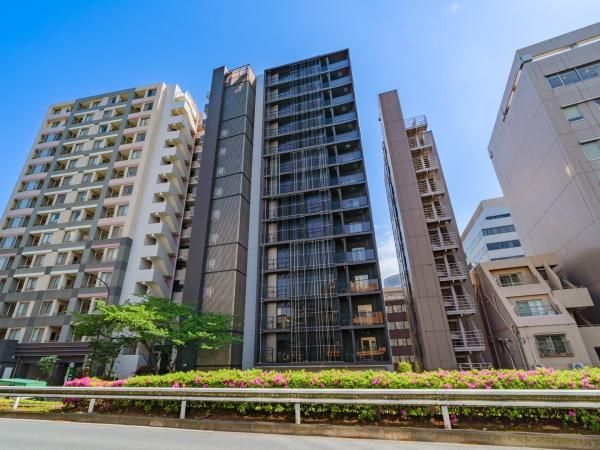 1LDK Apartment for Sale in Hiroo, Shibuya, Tokyo - Thumbnail 3