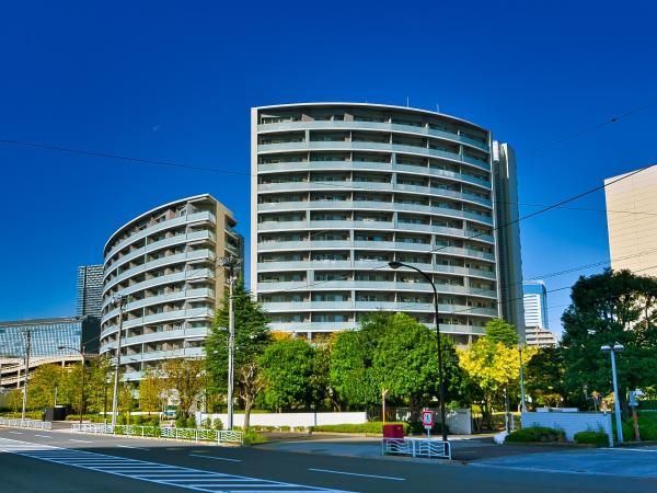 Proud City Shinonome Canal Marks 3LDK Apartment in Koto, Tokyo - Thumbnail 2