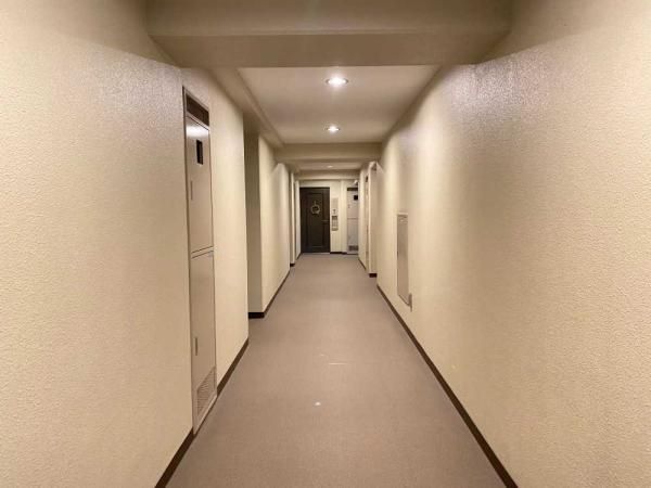 Renovated 2LDK Apartment in Ebisu, Shibuya, Tokyo - Thumbnail 3