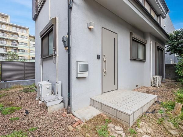 3LDK House for Sale in Kawaguchi, Saitama - 72.56m² - Thumbnail 3