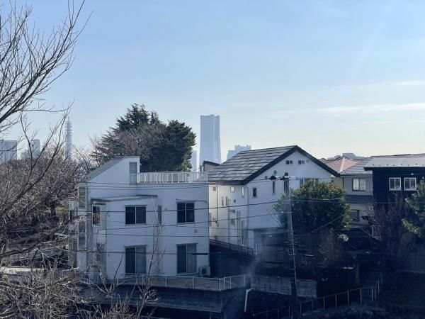 4LDK Detached House with Landmark Tower View in Yokohama Nishi Ward - Thumbnail 2