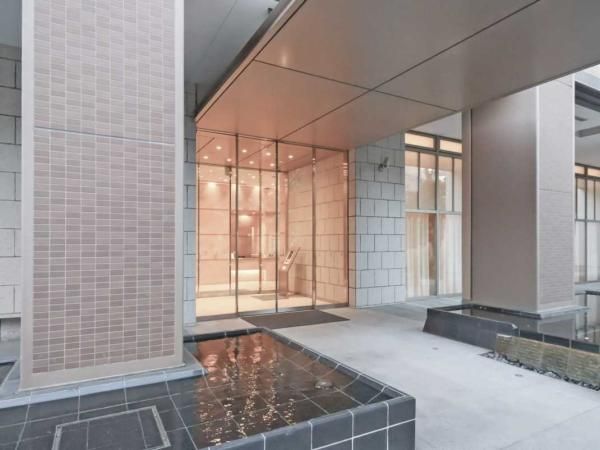2LDK Apartment in Musashino Towers Sky Gate Tower, Tokyo - Thumbnail 4