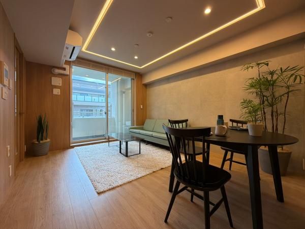 2LDK Apartment for Sale in Shinjuku, Tokyo - 55.5m2 - Thumbnail 3