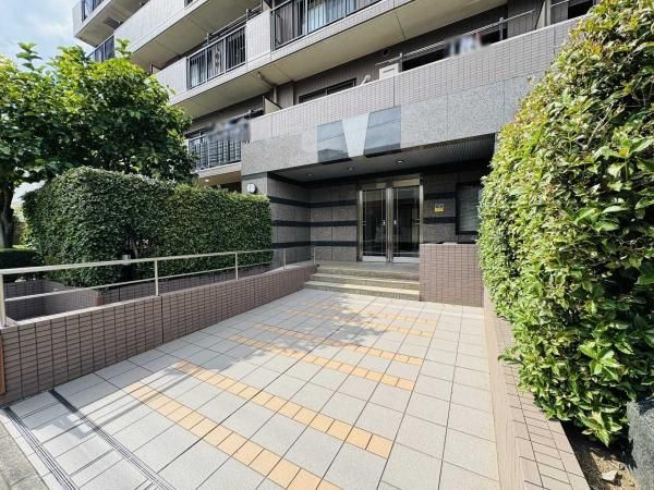 3LDK Apartment for Sale in Higashi-Tokorozawa, Saitama - Thumbnail 3