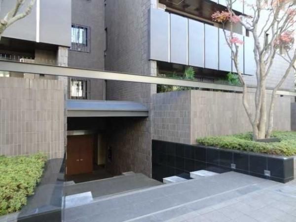 Renovated 3LDK Apartment in Higashigotanda, Shinagawa-ku, Tokyo - Thumbnail 3
