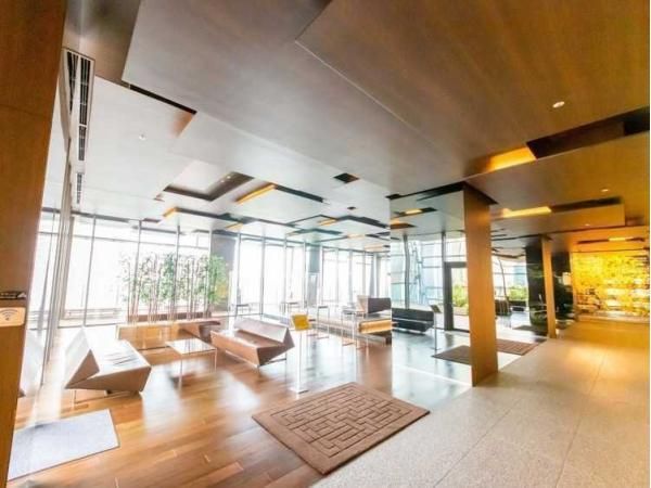 2LDK Apartment for Sale in Brillia Tower Ikebukuro, Toshima - Thumbnail 3