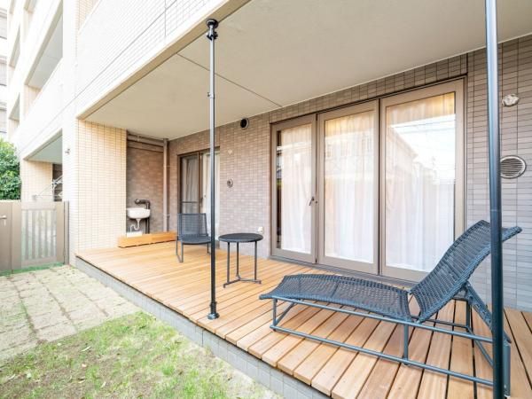 Renovated 3LDK Apartment in Toshima-ku, Tokyo - 77m² - Thumbnail 4