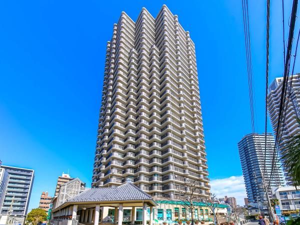 3LDK Apartment for Sale in Tokorozawa, Saitama - Thumbnail 2