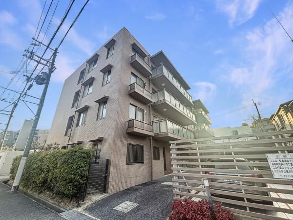 3LDK Apartment for Sale in Nishinomiya, Hyogo - Thumbnail 3