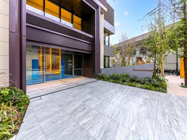 New 3LDK Apartment in Proud Tower Koiwa Front, Edogawa - Thumbnail 3