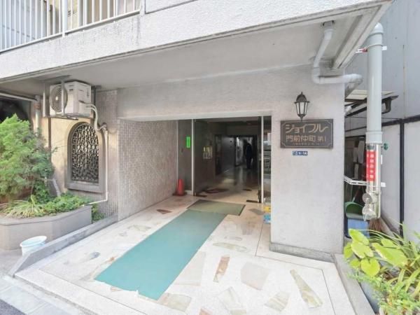 Renovated 1LDK Apartment in Koto-ku, Tokyo - 47.41m2 - Thumbnail 3