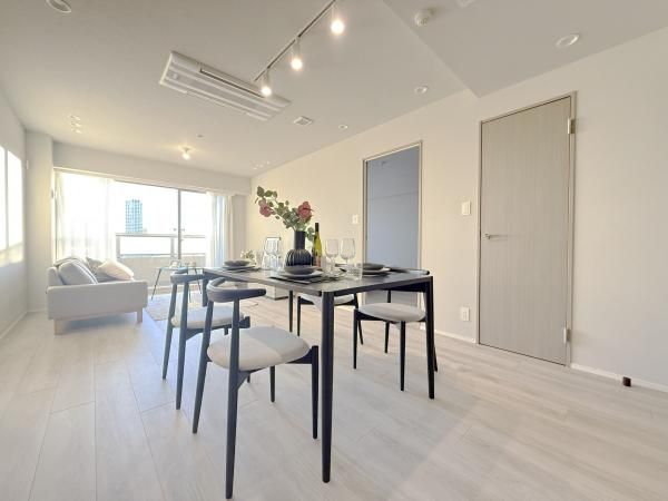 Daikanyama Address The Tower 2LDK Apartment for Sale - Thumbnail 4