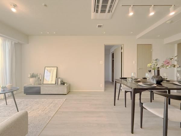 Daikanyama Address The Tower 2LDK Apartment for Sale - Thumbnail 3