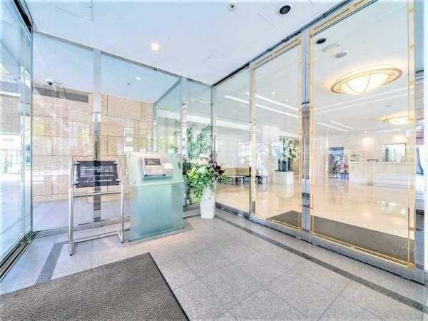 2LDK Apartment for Sale in Higashi-Ikebukuro, Toshima-ku, Tokyo - Thumbnail 4