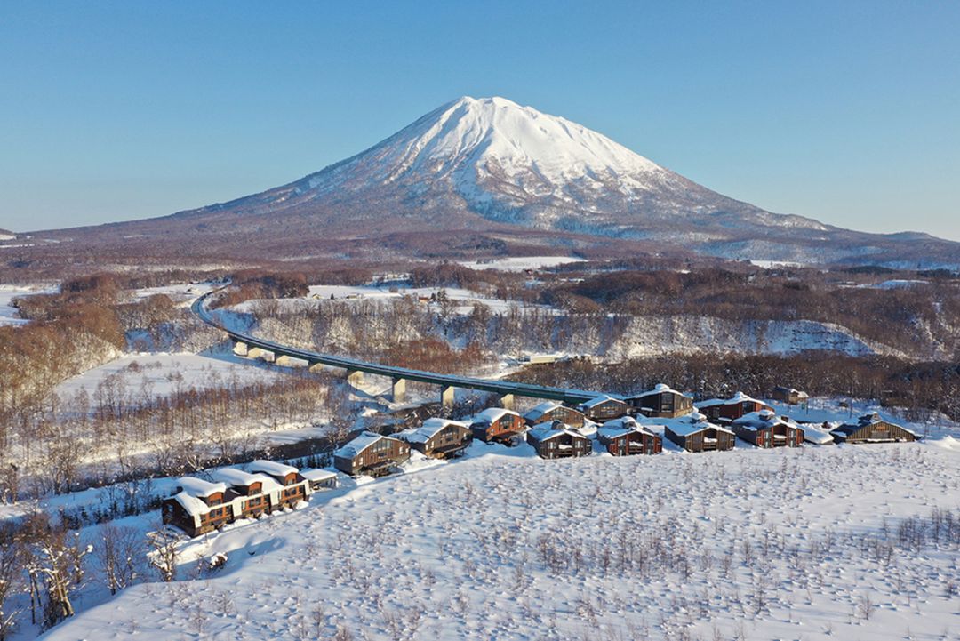 Panorama Niseko Villa K with Private Onsen for Sale - Thumbnail 3