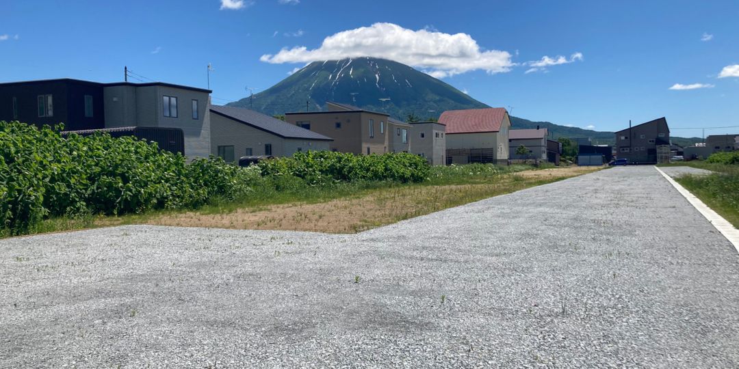 Kutchan Kita 4 Apartment Development Land for Sale in Niseko - Thumbnail 2
