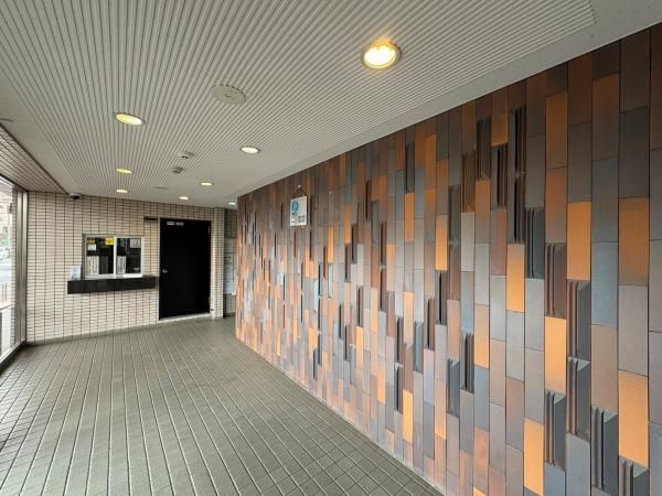 Renovated 3DK Apartment in Kounandai, Yokohama - Thumbnail 4