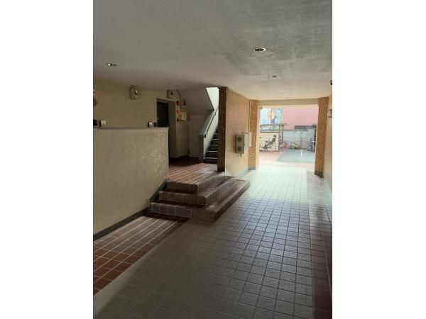 3LDK Apartment for Sale in Kawaguchi, Saitama - Thumbnail 3