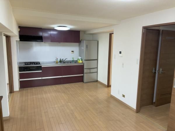 3LDK Apartment for Sale in Kawaguchi, Saitama - Thumbnail 4
