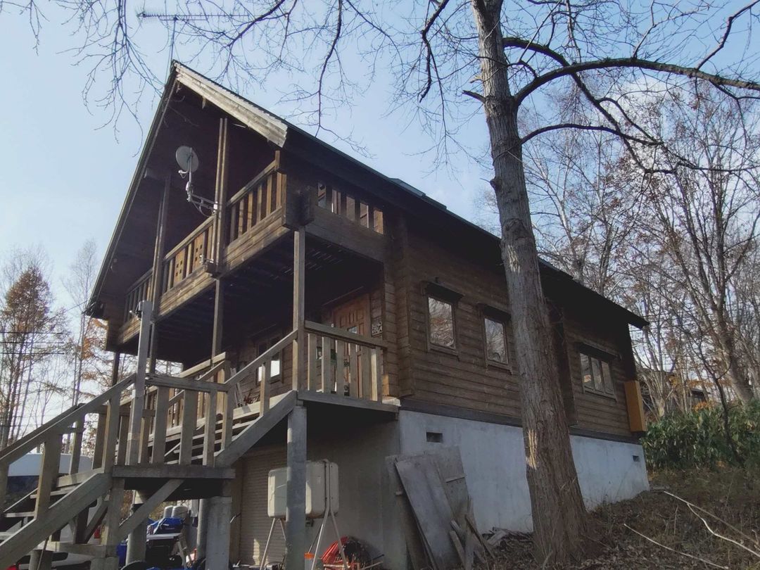 Hand-Cut Log House for Sale in Niseko's Stone Circle Soga - Thumbnail 4
