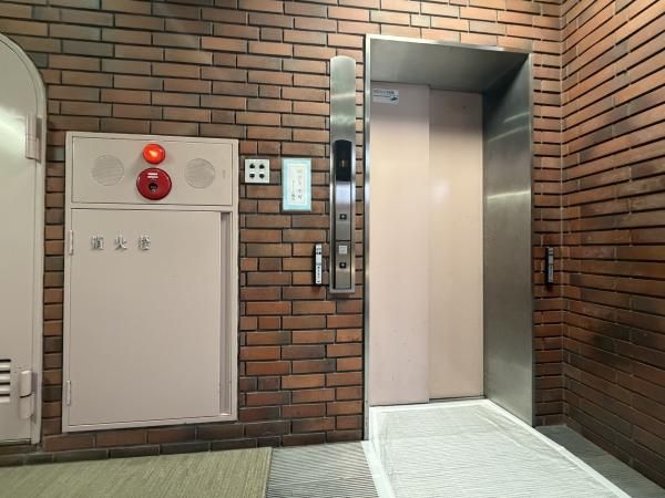 2LDK Apartment for Sale in Tsurumi-ku, Yokohama - Thumbnail 3