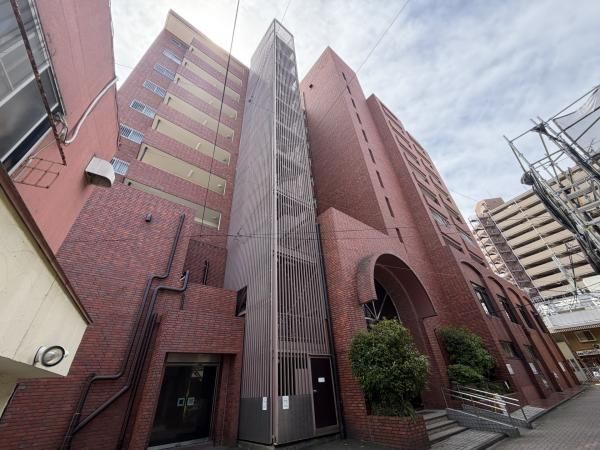 2LDK Apartment for Sale in Tsurumi-ku, Yokohama - Thumbnail 2