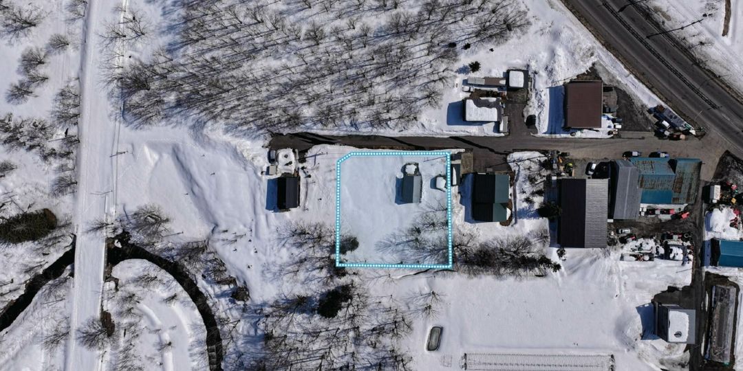 Niseko Motomachi 408 Tsubo Land Plot for Sale in Hokkaido - Thumbnail 2