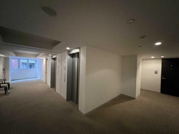 1LDK Apartment for Sale in Chiyoda, Tokyo - Regno Grande Ichibancho Tower - Thumbnail 4