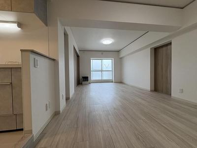 4LDK Apartment for Sale in Higashi Ward, Sapporo — Interior, Higashi, Hokkaido