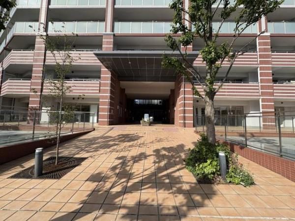 3LDK Apartment for Sale in Midori-ku, Saitama City - Thumbnail 4