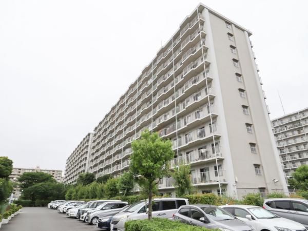 Ichikawa Park Heights B 3LDK Renovated Pet-Friendly Apartment - Thumbnail 2