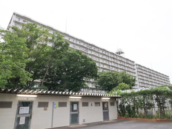 Ichikawa Park Heights B 3LDK Renovated Pet-Friendly Apartment - Thumbnail 3