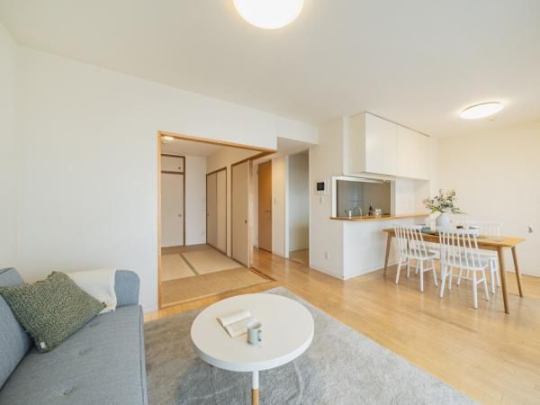 3LDK Apartment for Sale in Ichikawa, Chiba - Thumbnail 3