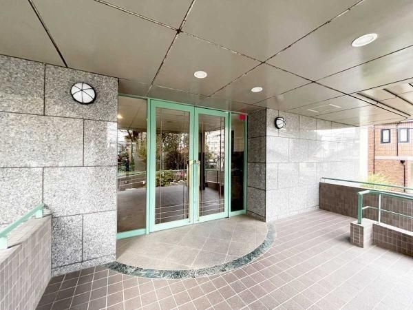 1LDK Apartment for Sale in Haramachida, Machida, Tokyo - Thumbnail 4