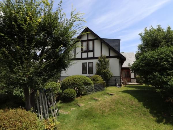 Large 5LDK+2LDK House for Sale in Tsurumi-ku, Yokohama - Thumbnail 4