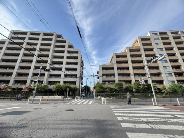 4LDK Apartment with Huge Roof Balcony near Kokubunji Station, Tokyo - Thumbnail 4