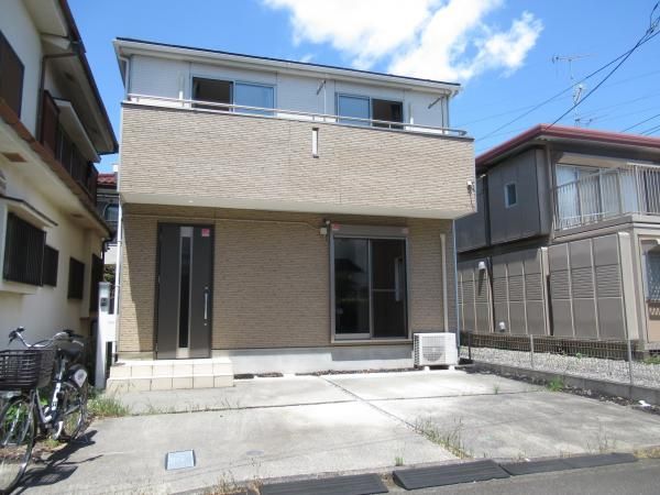 3LDK Detached House in Tachikawa, Tokyo - 79m² - Thumbnail 2