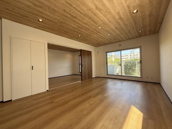 Renovated 3LDK Apartment Near Eda Station, Yokohama - Thumbnail 4