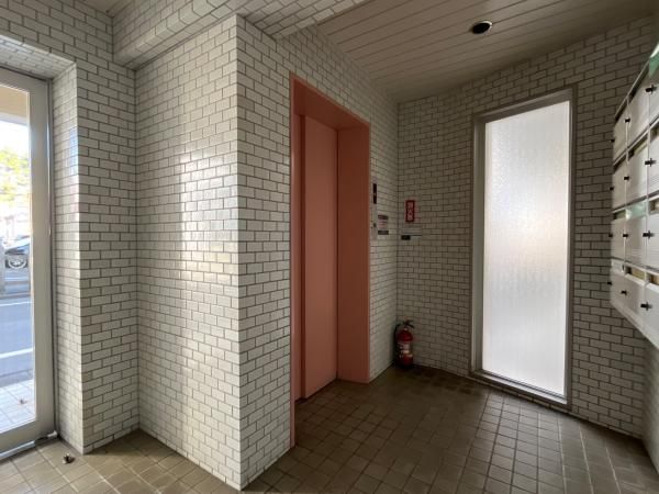 1LDK Apartment for Sale in Toyogaoka, Tama City, Tokyo - Thumbnail 3