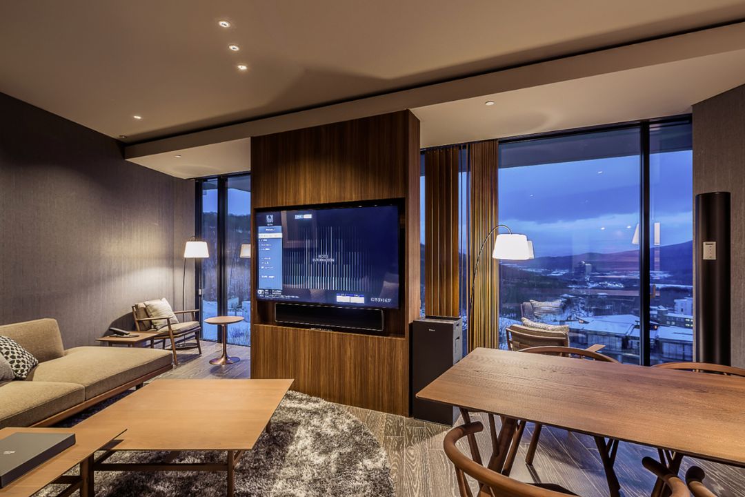 MUWA Niseko 4-Bed Ski-in Ski-out Luxury Condo - Thumbnail 4