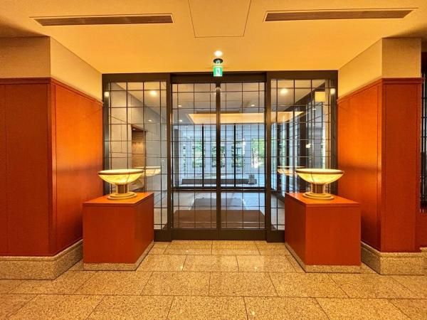 Renovated 1LDK Apartment in Shibuya, Tokyo – 63.56m² - Thumbnail 4