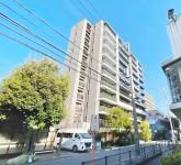 Modern 7-Story Apartment in Tsurumi, Yokohama - Thumbnail 3
