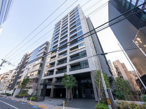 The Park House Ebisu 2LDK Apartment in Shibuya, Tokyo - Thumbnail 3