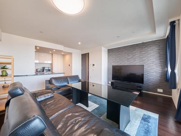 2LDK Apartment for Sale in Toyosu, Koto-ku, Tokyo – 78.44m² - Thumbnail 3