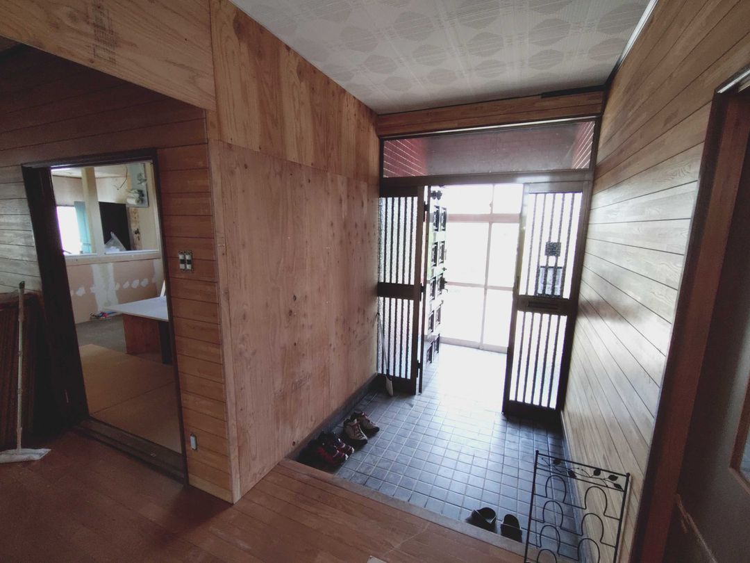 Renovation Project 6LDK House with Garage in Rankoshi, Hokkaido - Thumbnail 3