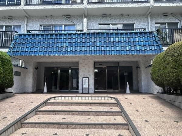 Renovated 1LDK Apartment in Daikanyama, Shibuya-ku - Thumbnail 3