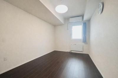 2LDK Apartment for Sale in Higashi-ku, Sapporo, 62.24 sqm — Interior, Higashi, Hokkaido